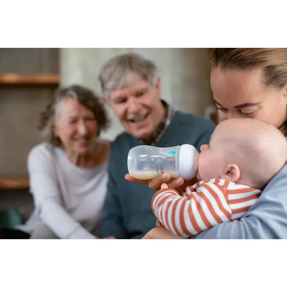 Philips Avent Natural Response Baby Feeding Bottle With Airfree Vent 260ml